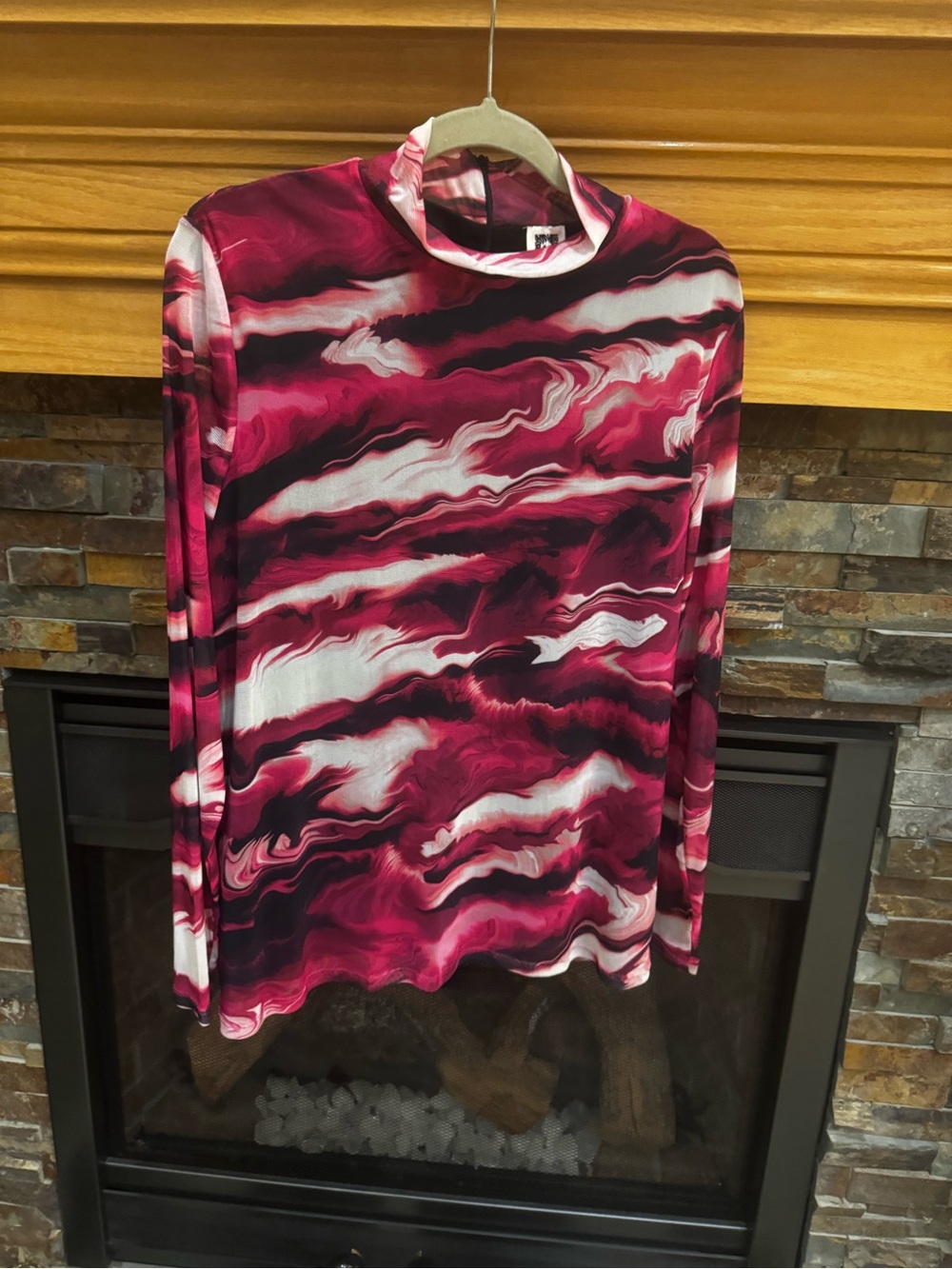 Anne Klein Pink White and Black Marble-Print Long Sleeve Top